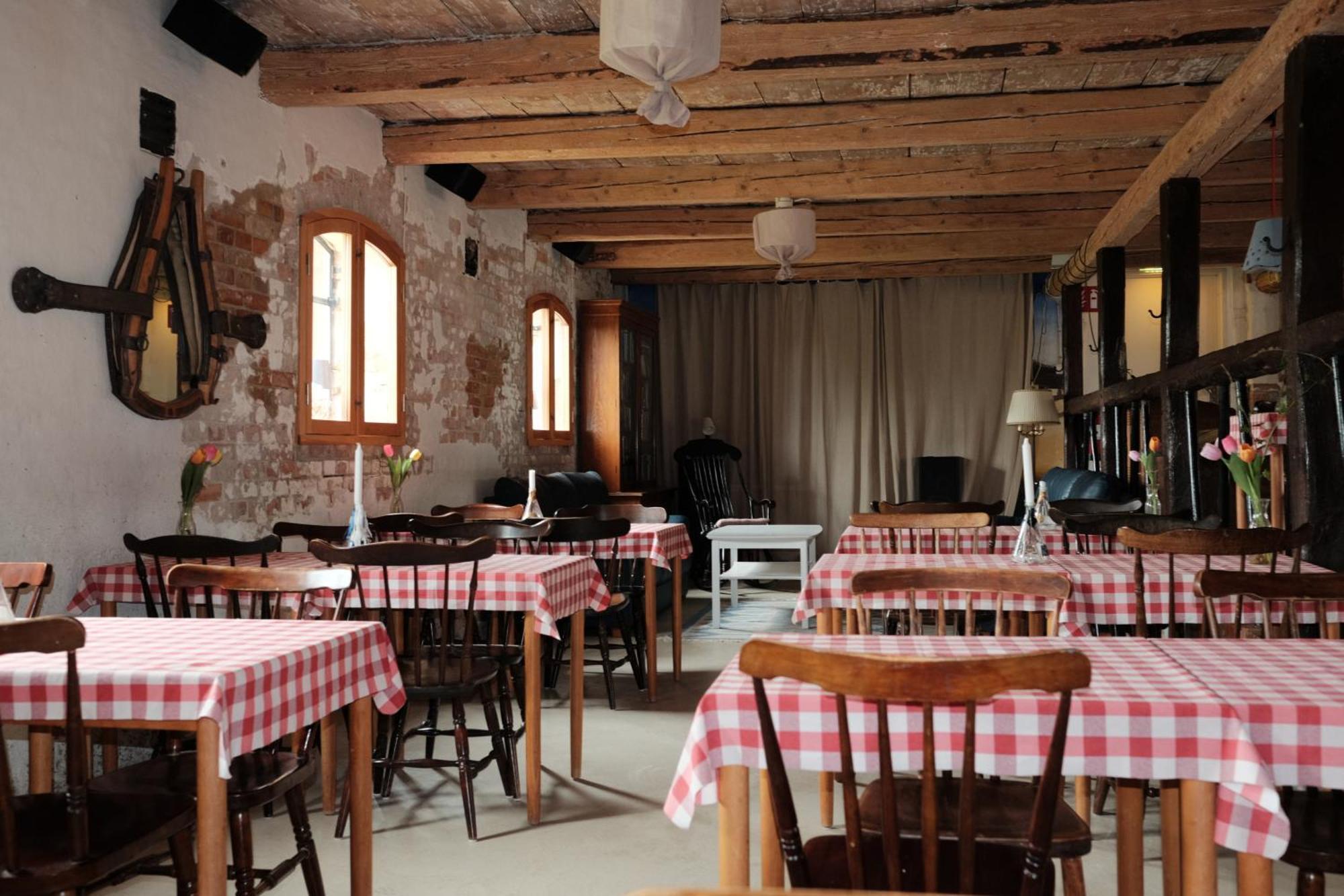 Hanksville Farm Svalov ภายนอก รูปภาพ